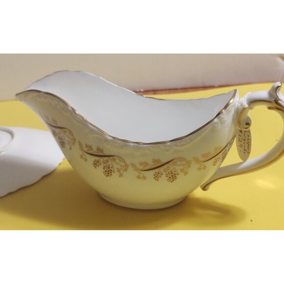 Vintage Coalport England Gravy Boat & Underplate "Burgundy" Pattern - Picture 10 of 14